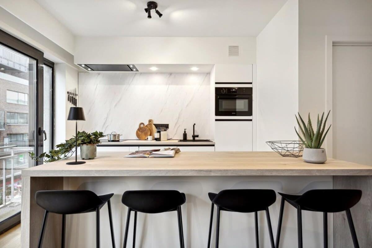 Fantastic And Centrally Located Ostende